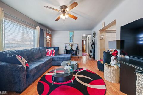 Tiny photo for 39151 Wanda Avenue, Sterling Heights City, MI 48313 (MLS # 58050196392)