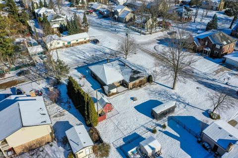 Tiny photo for 39151 Wanda Avenue, Sterling Heights City, MI 48313 (MLS # 58050196392)