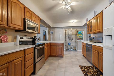 Tiny photo for 39151 Wanda Avenue, Sterling Heights City, MI 48313 (MLS # 58050196392)