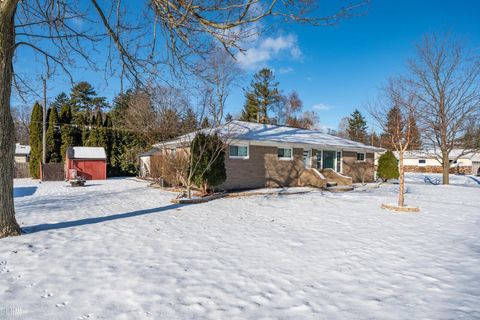 Tiny photo for 39151 Wanda Avenue, Sterling Heights City, MI 48313 (MLS # 58050196392)