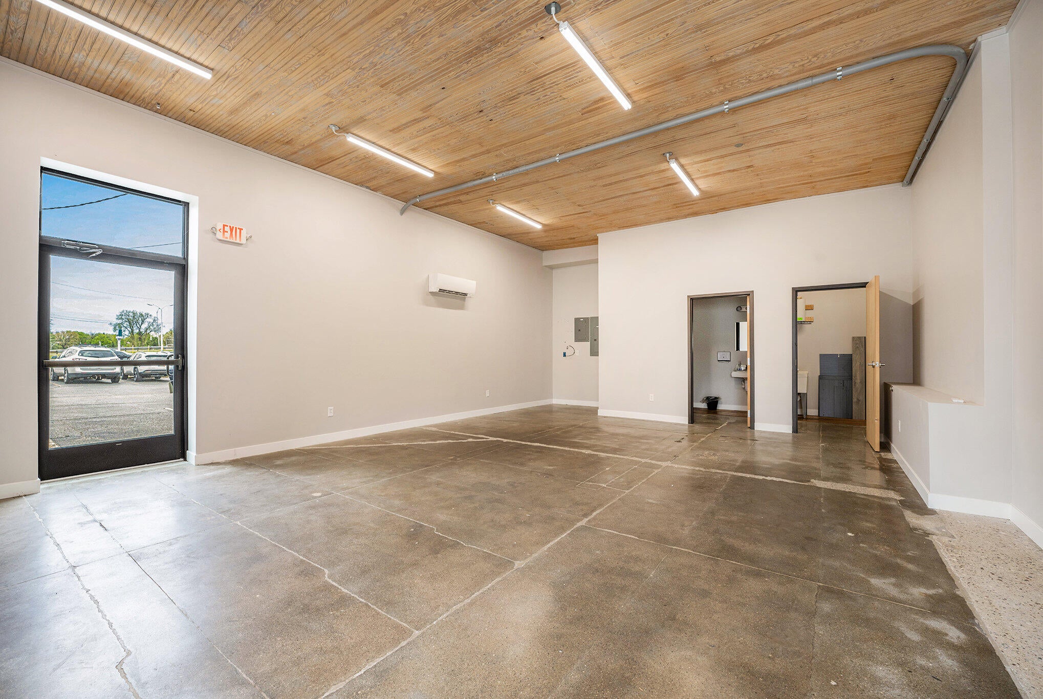 112 W Prutzman Street Suite B