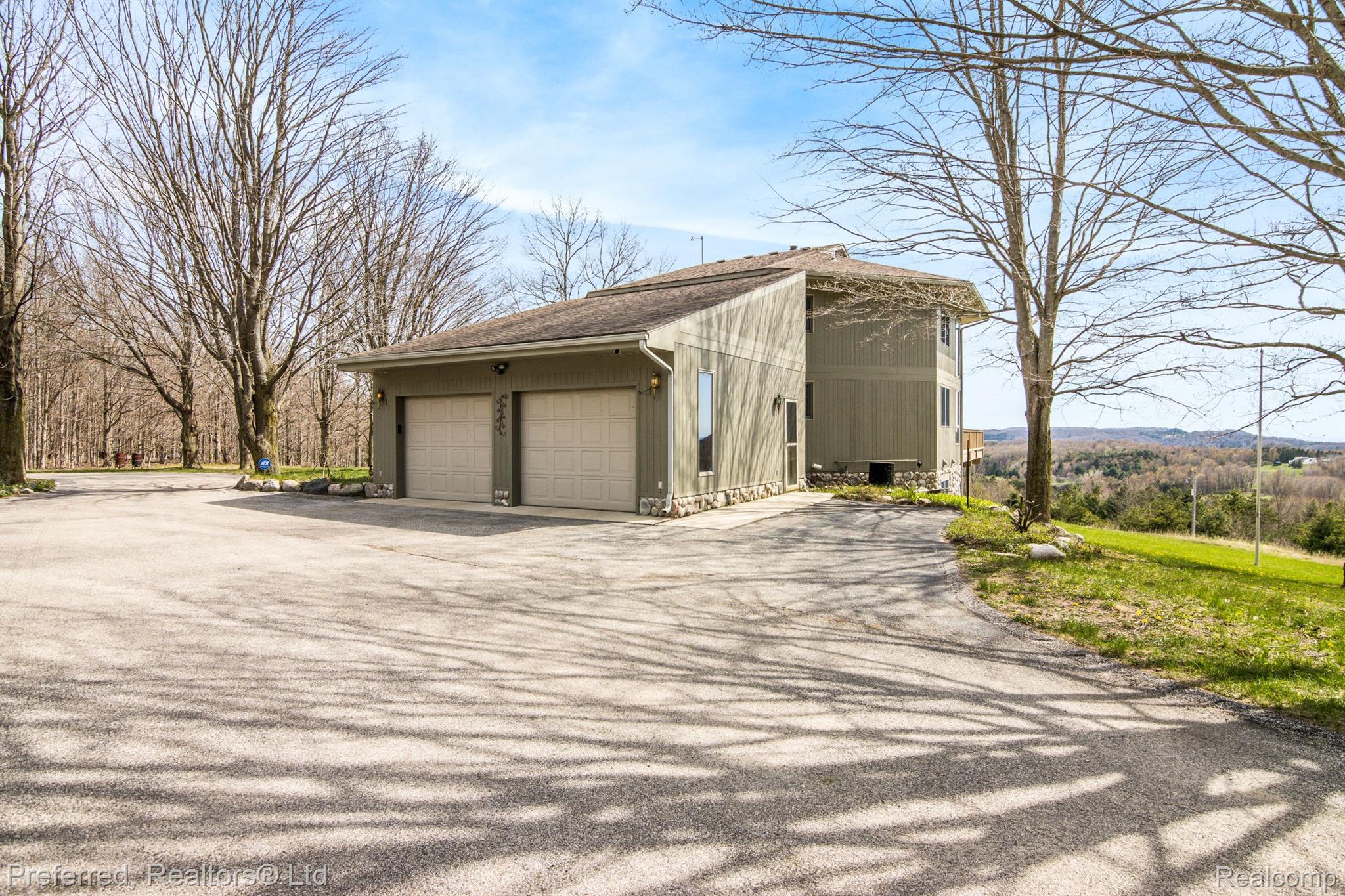 1693 Elm Road