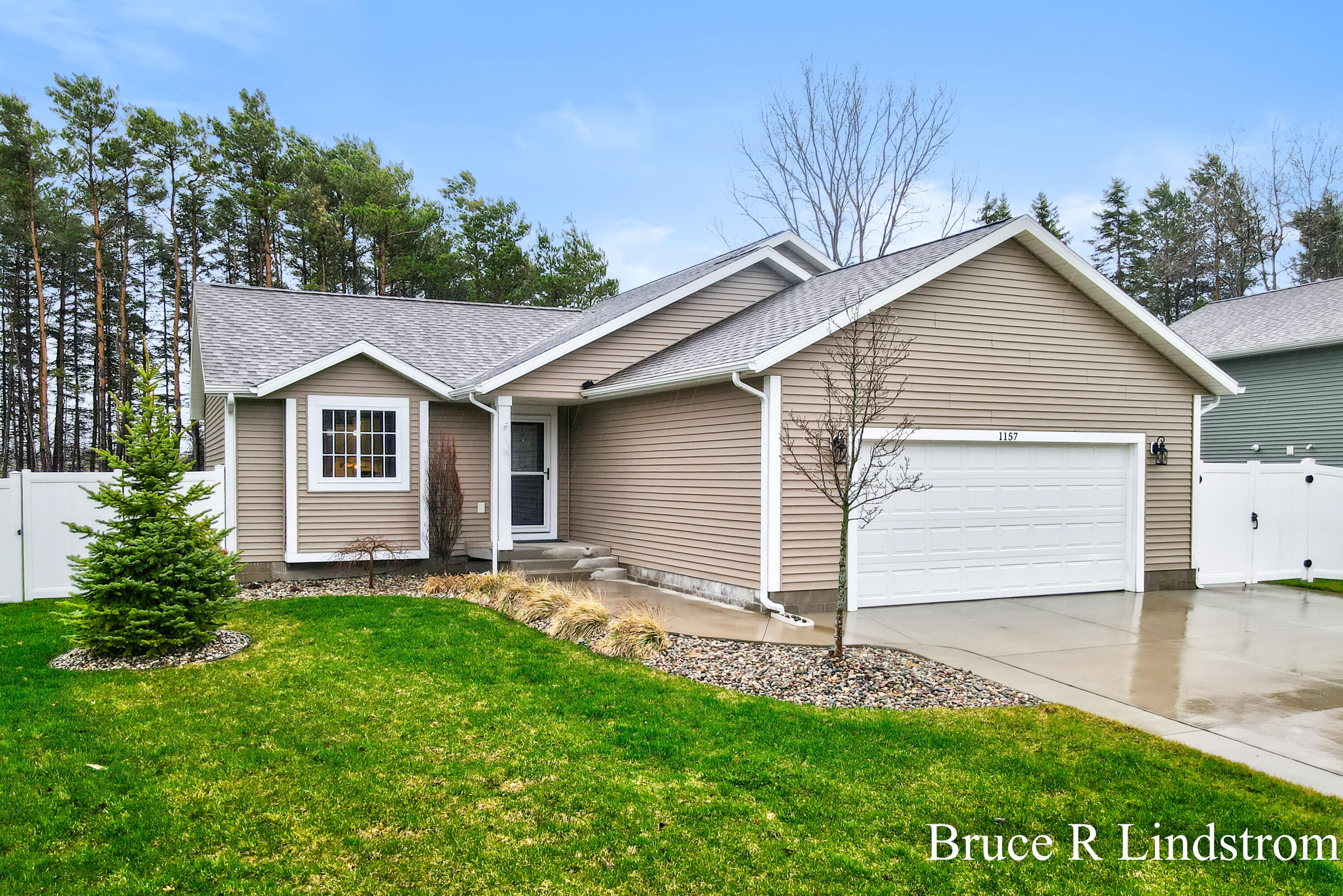 1157 Spruce Pointe Drive