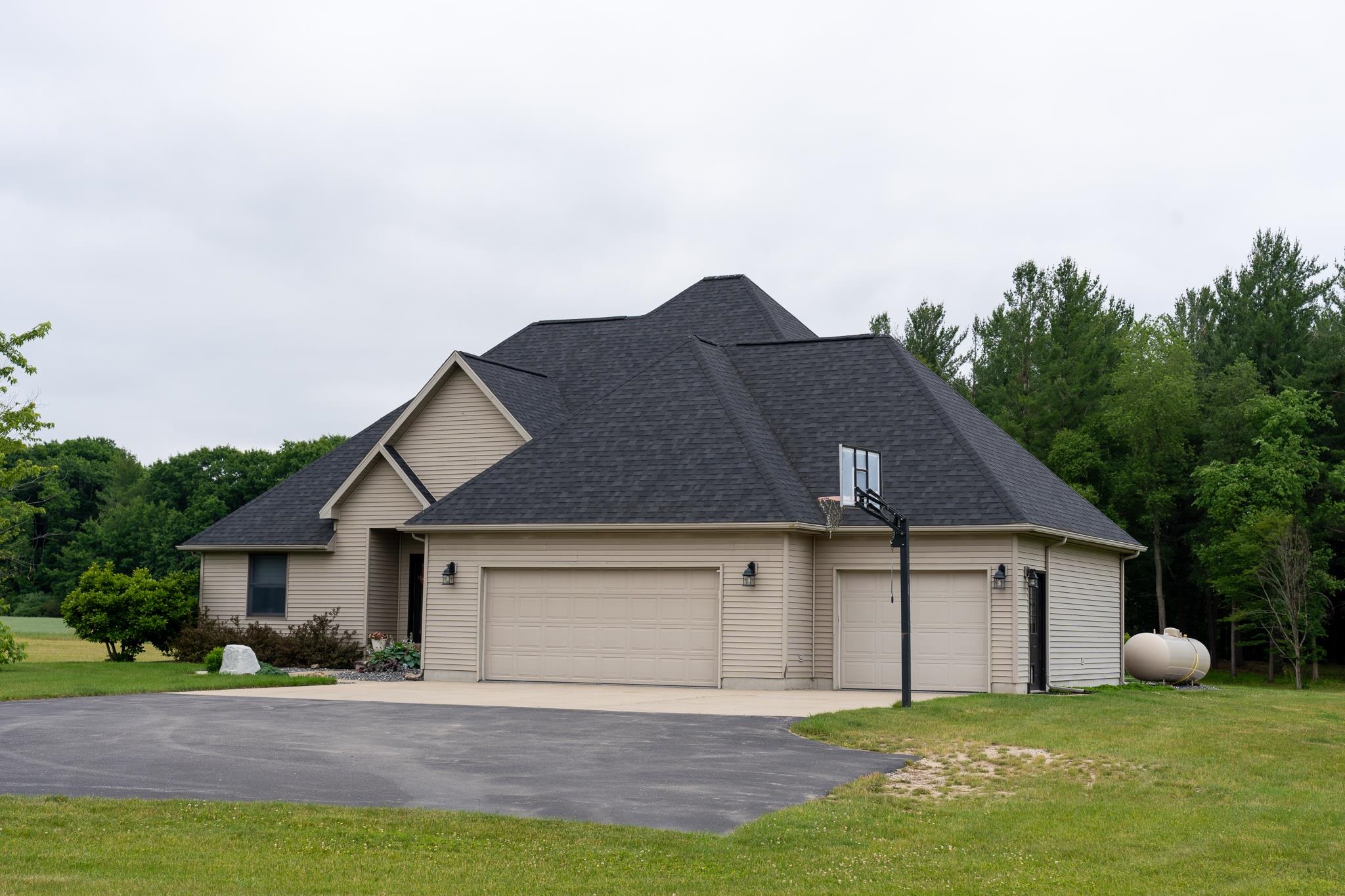 7667 W Pickard Road