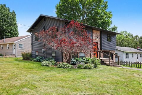 Tiny photo for 2865 S Patterson Road, Yankee Springs Township, MI 49348 (MLS # 65026025890)