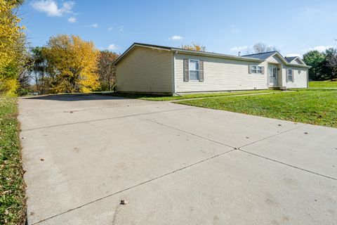 4025 Hennessey Road Watervliet Township MI 49098