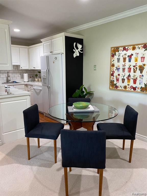 444 Chester Street 420