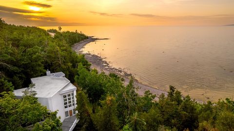 7857 Nine Mile Point Drive Hayes Township MI 49720