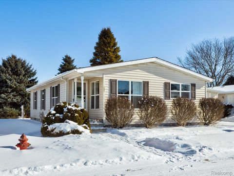 4333 24th #187 Avenue Fort Gratiot Charter Township MI 48059