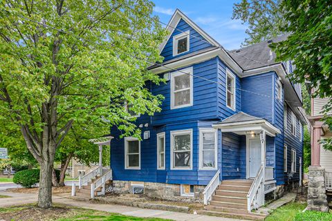 Photo of 415 W Walnut Street, Kalamazoo City, MI 49007 (MLS # 65026018721)