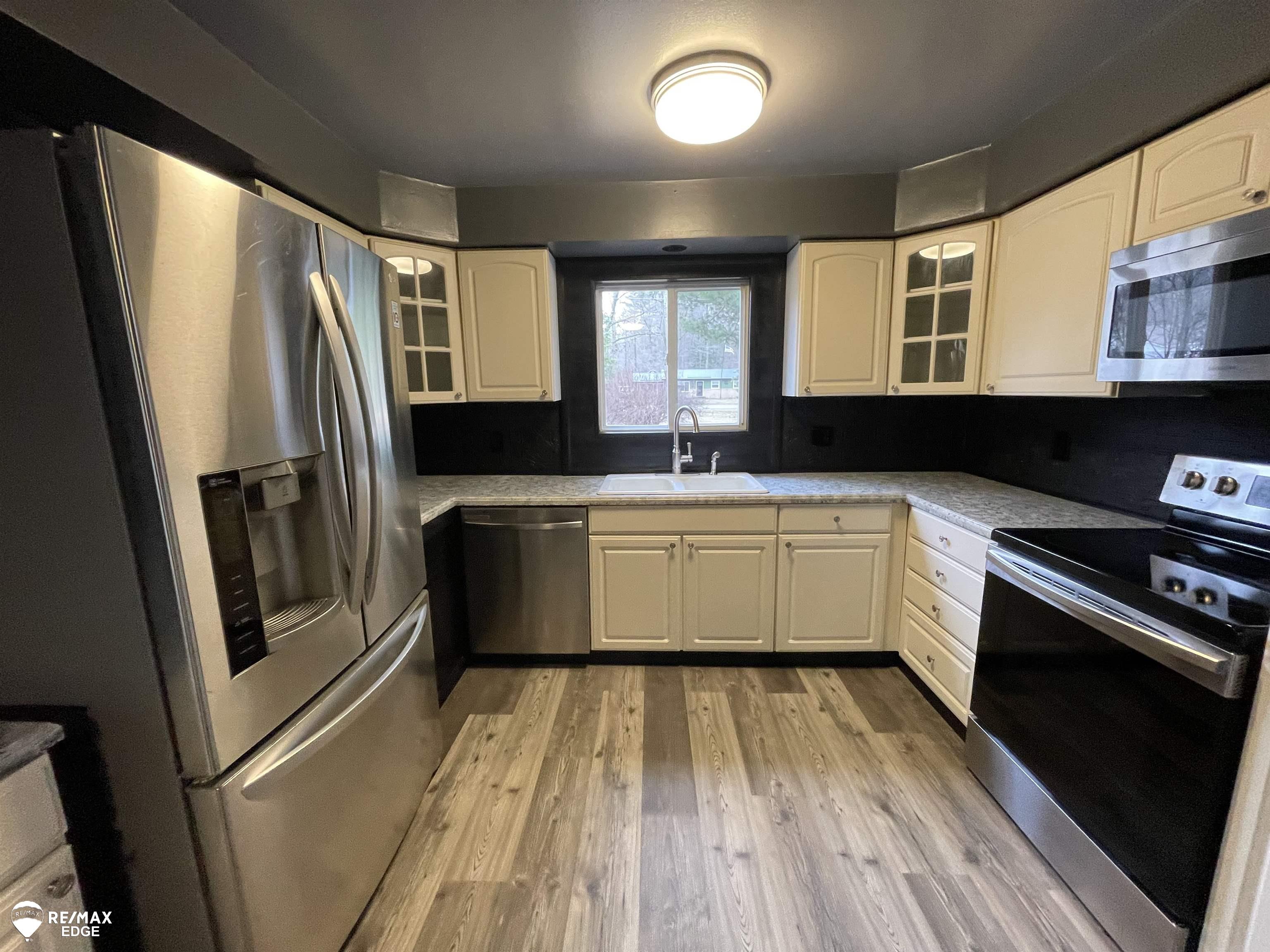 494 W Barnes Lake Road
