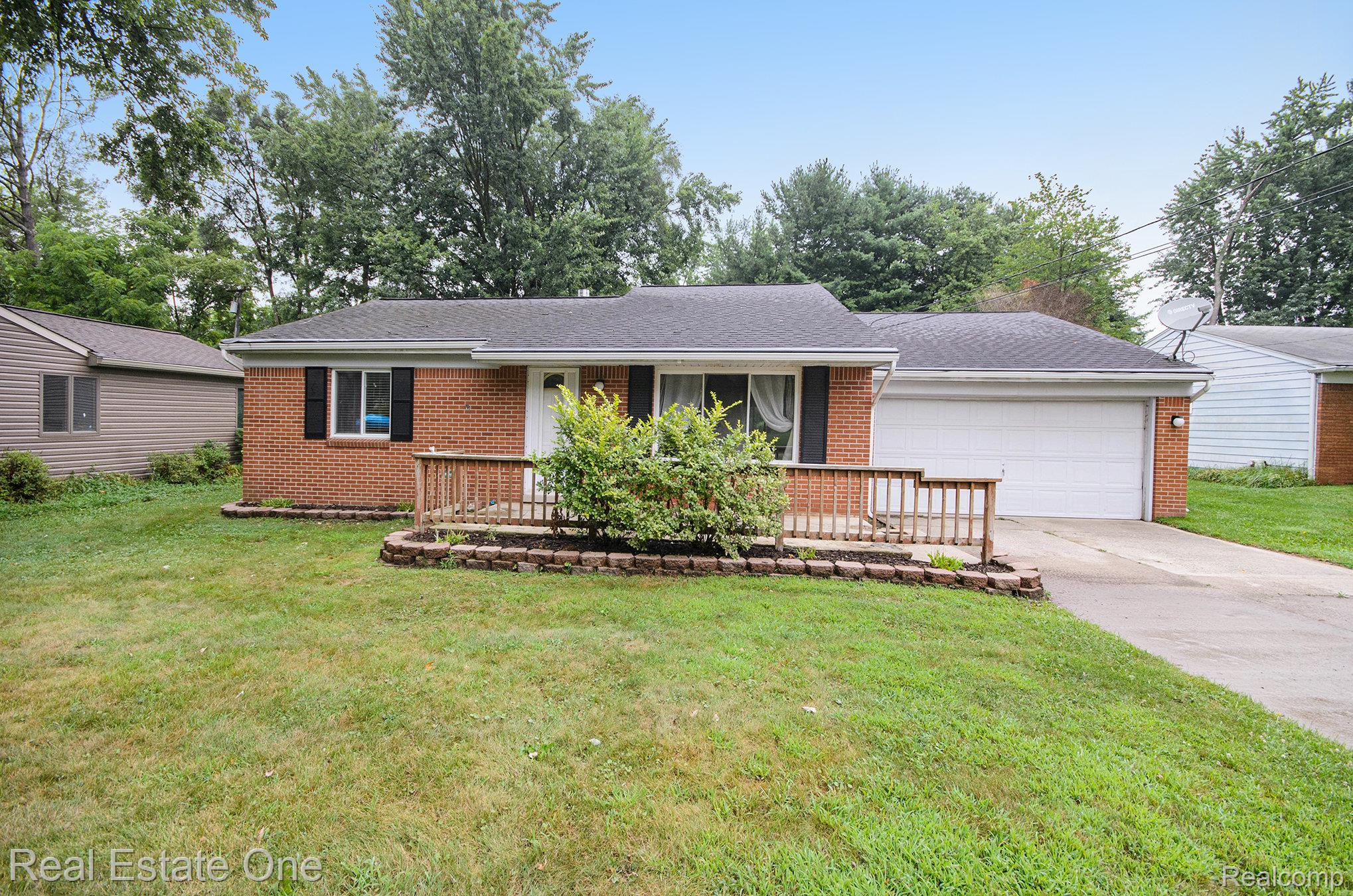 12161 Della Drive