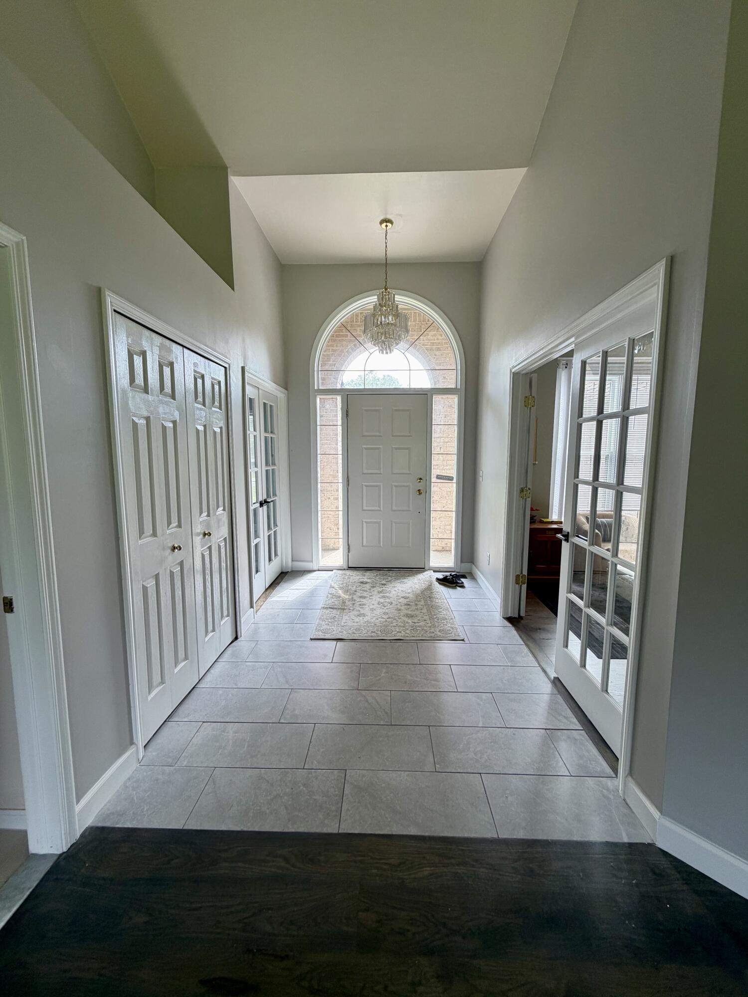 6961 Suncrest Drive