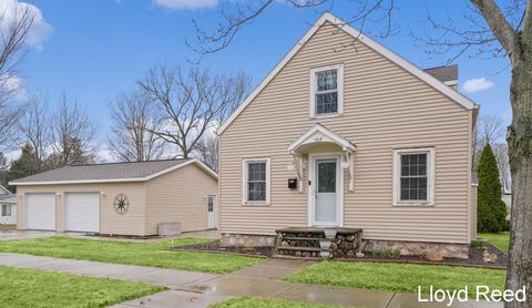 708 Brush Street Portland City MI 48875