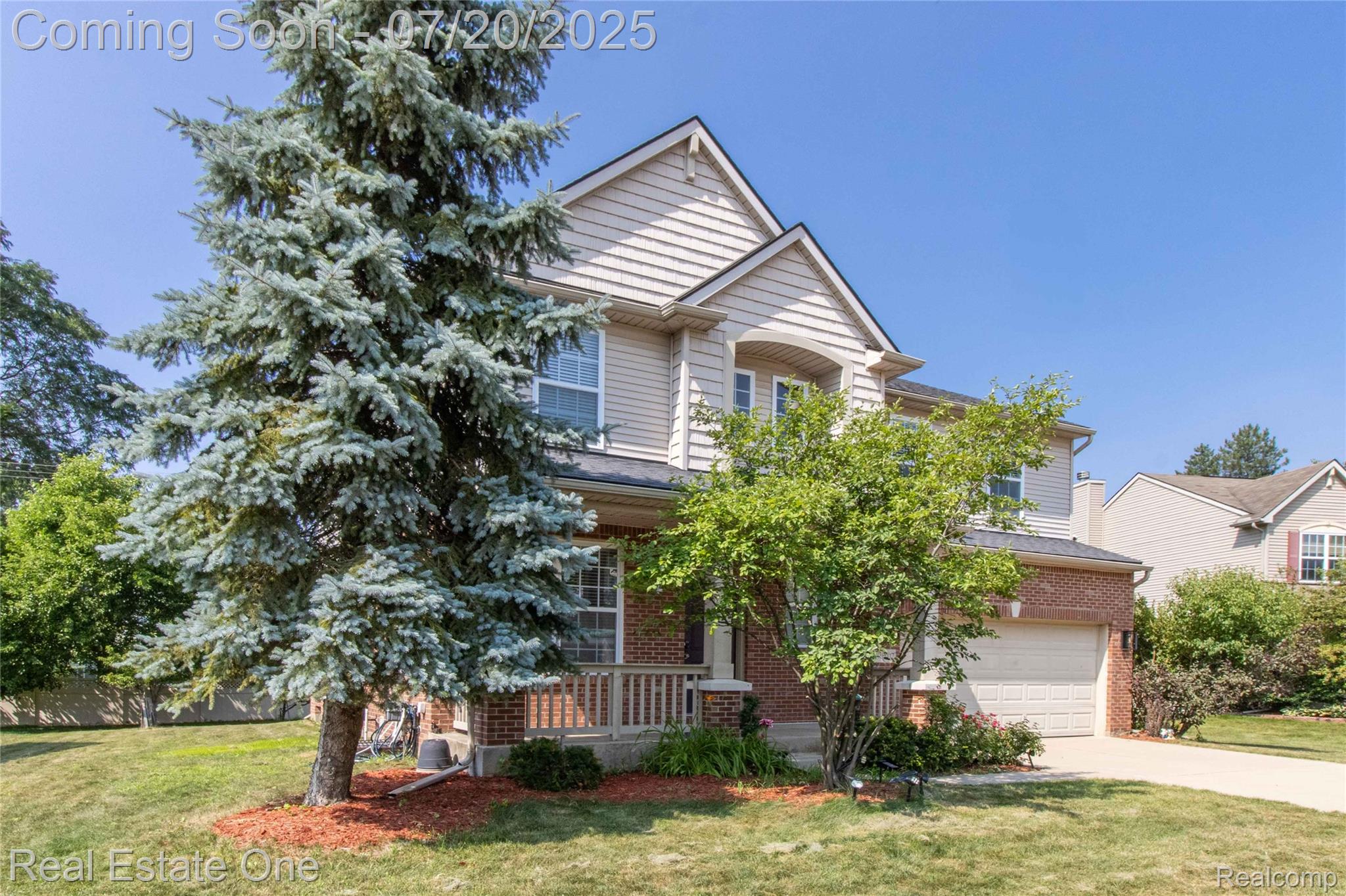 30102 Sparkleberry Drive