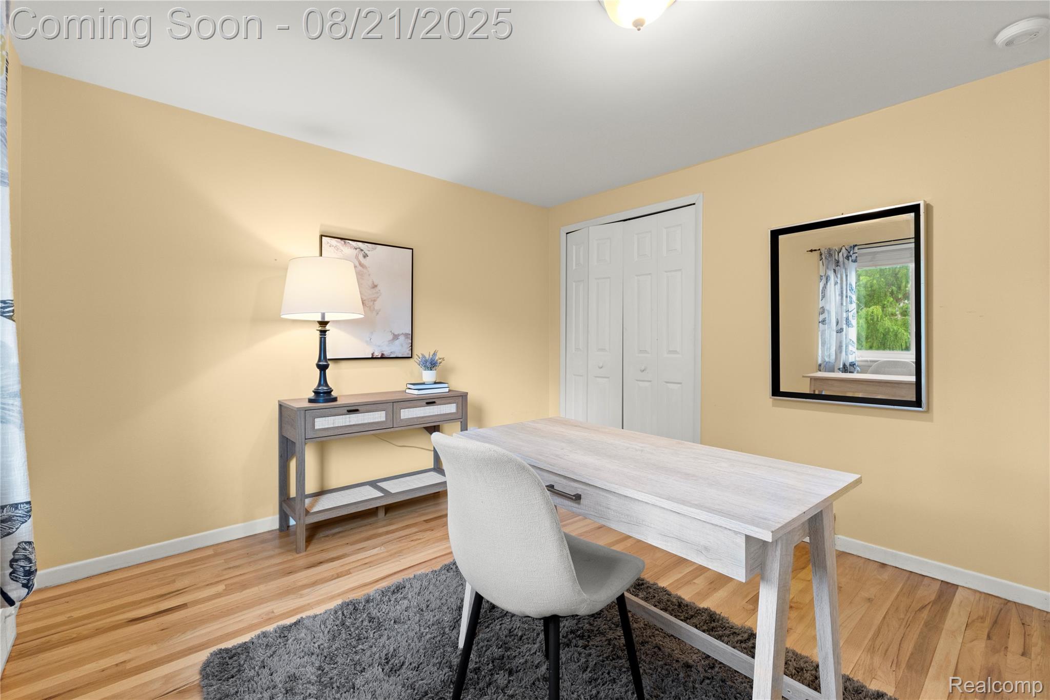 Beverly Hills Village, Michigan 48025, United States, 4 Bedrooms Bedrooms, ,3 BathroomsBathrooms,Residential,Coming Soon,193729