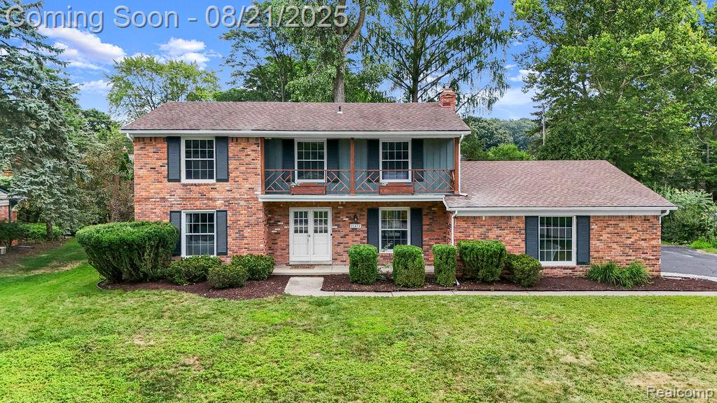 Beverly Hills Village, Michigan 48025, United States, 4 Bedrooms Bedrooms, ,3 BathroomsBathrooms,Residential,Coming Soon,193729