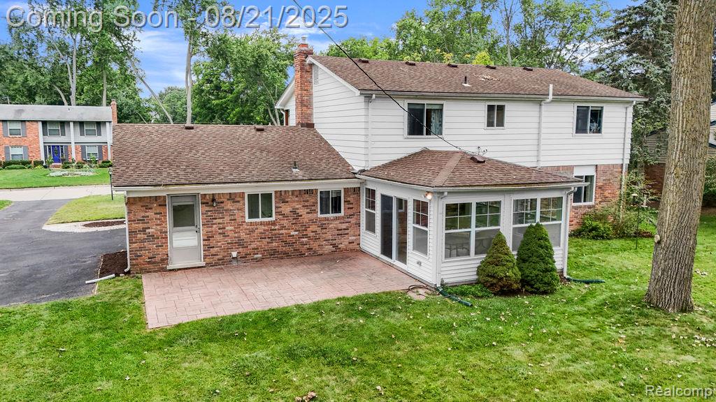 Beverly Hills Village, Michigan 48025, United States, 4 Bedrooms Bedrooms, ,3 BathroomsBathrooms,Residential,Coming Soon,193729