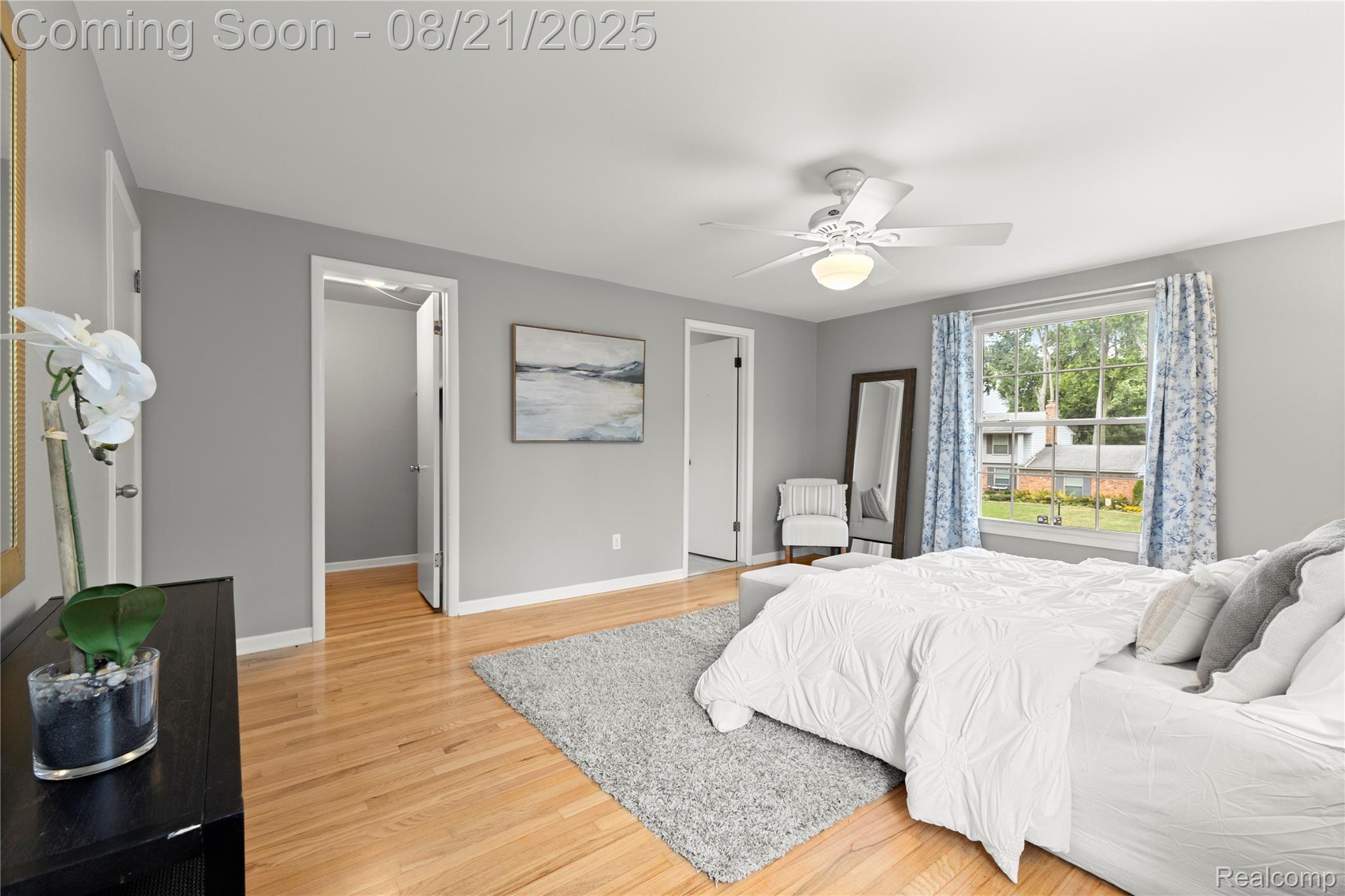 Beverly Hills Village, Michigan 48025, United States, 4 Bedrooms Bedrooms, ,3 BathroomsBathrooms,Residential,Coming Soon,193729