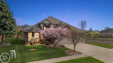 Photo of 15833 Kingsway Drive, Macomb Township, MI 48044 (MLS # 58050201578)