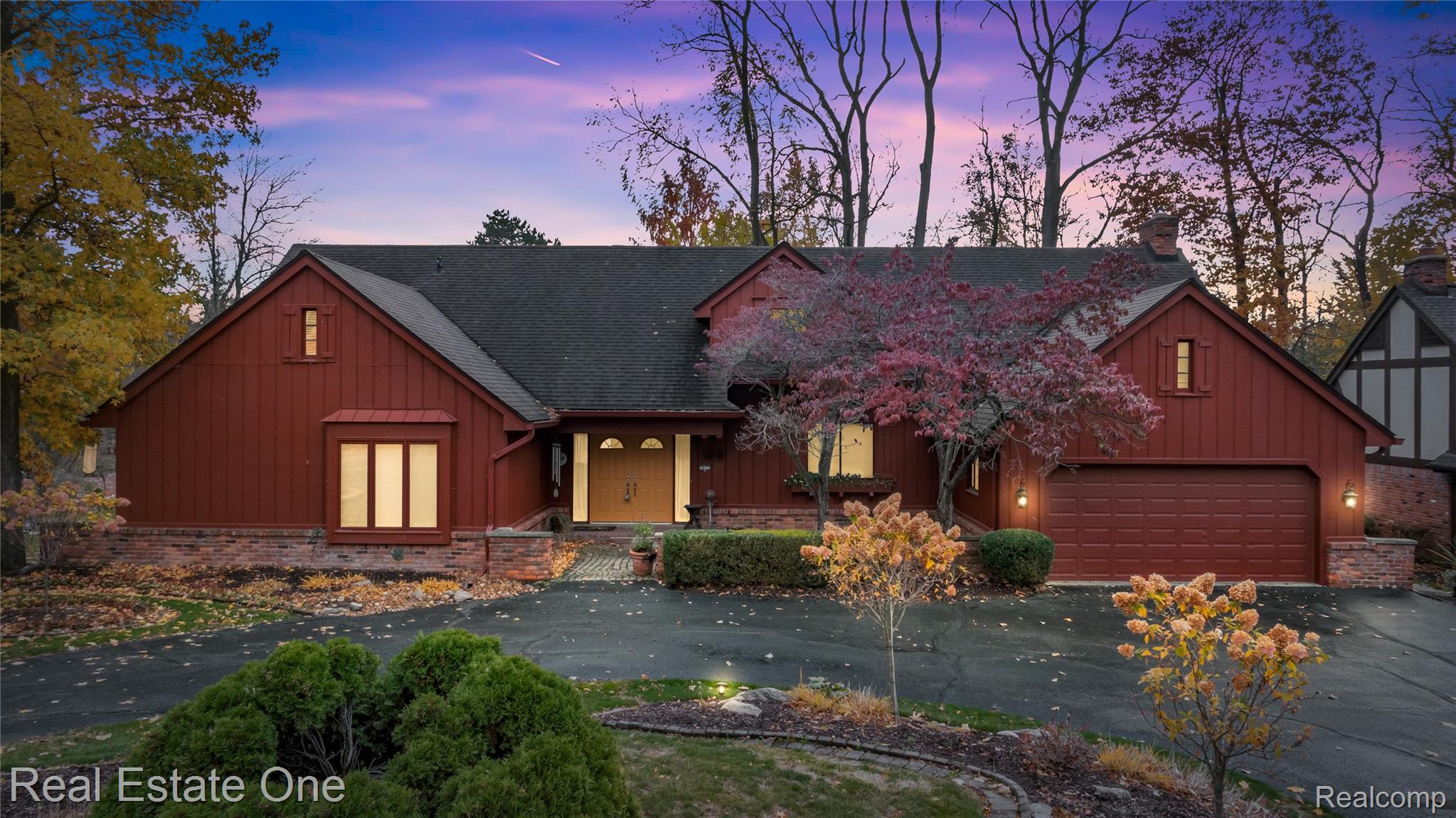 3075 Bloomfield Park Drive