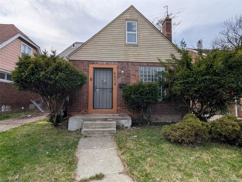 5575 Buckingham Avenue Detroit City MI 48224