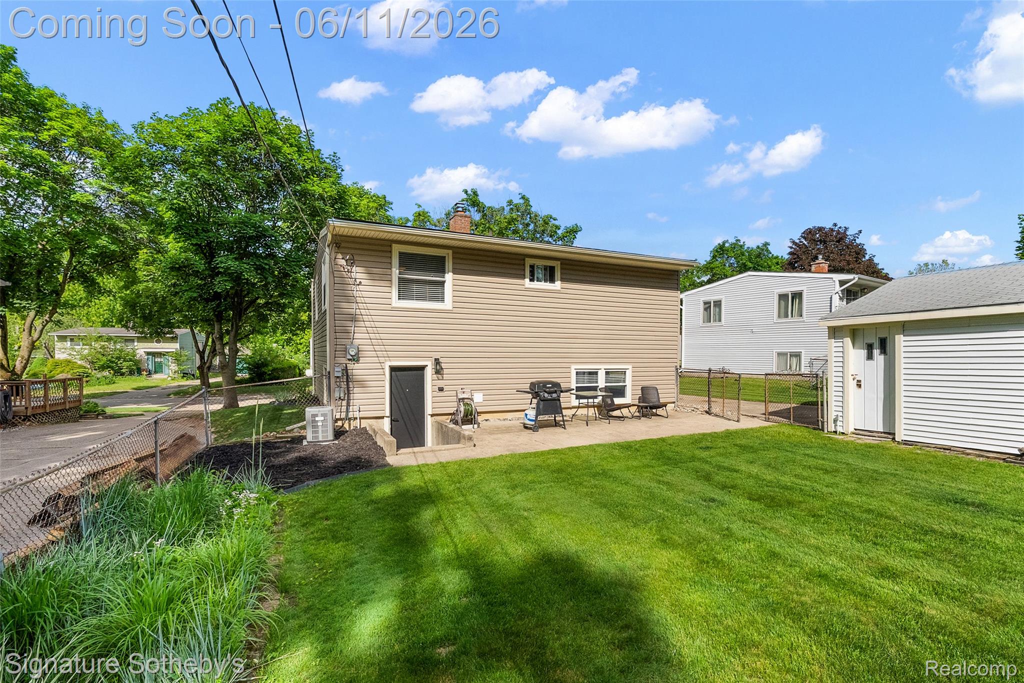 954 Panorama Drive