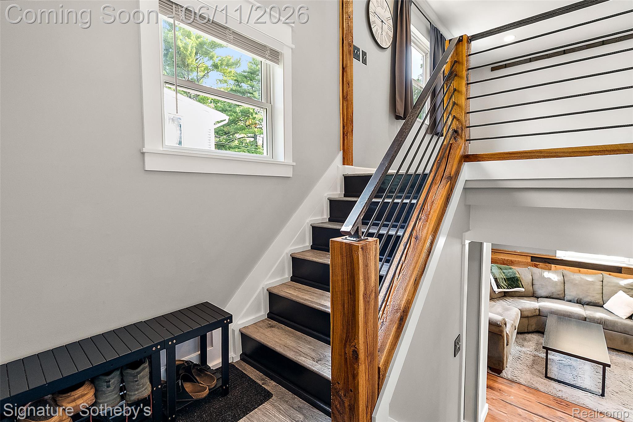954 Panorama Drive