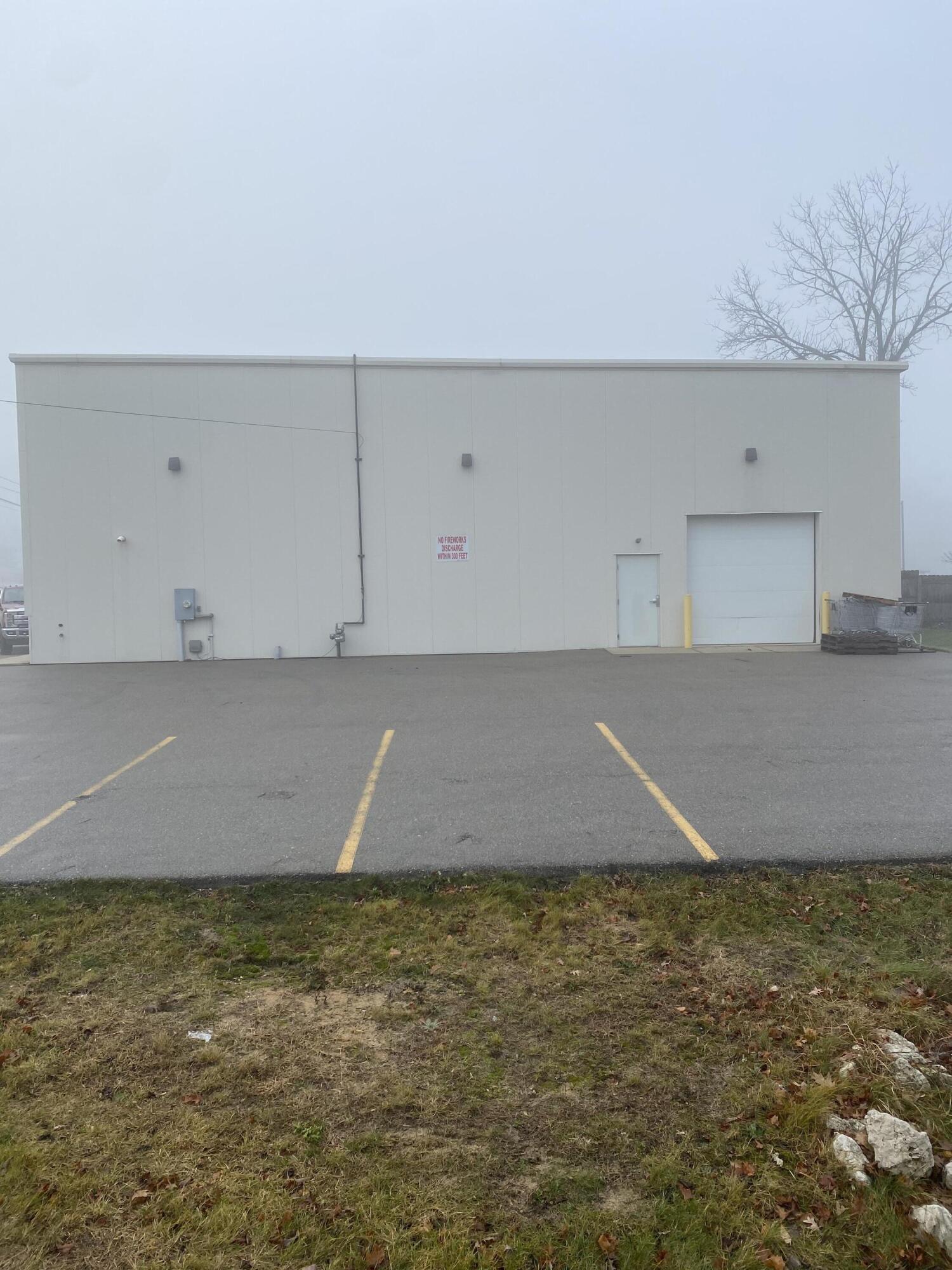 Newaygo City Newaygo, Michigan 49337, United States, ,1 BathroomBathrooms,Commercial,Active,128257