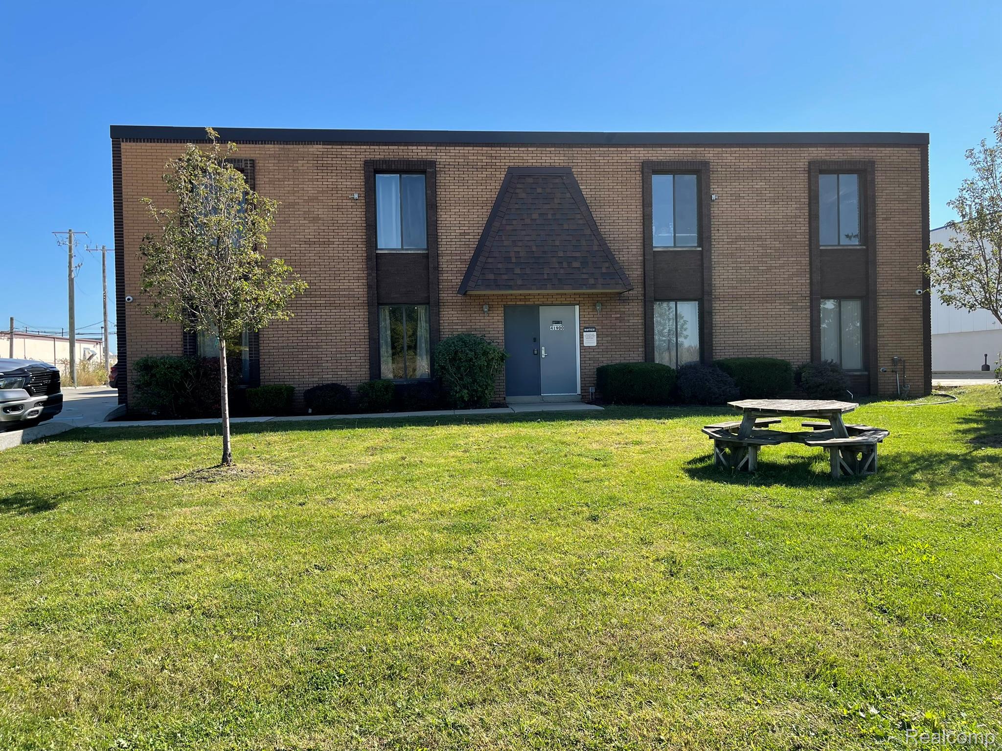 41900 Executive Drive