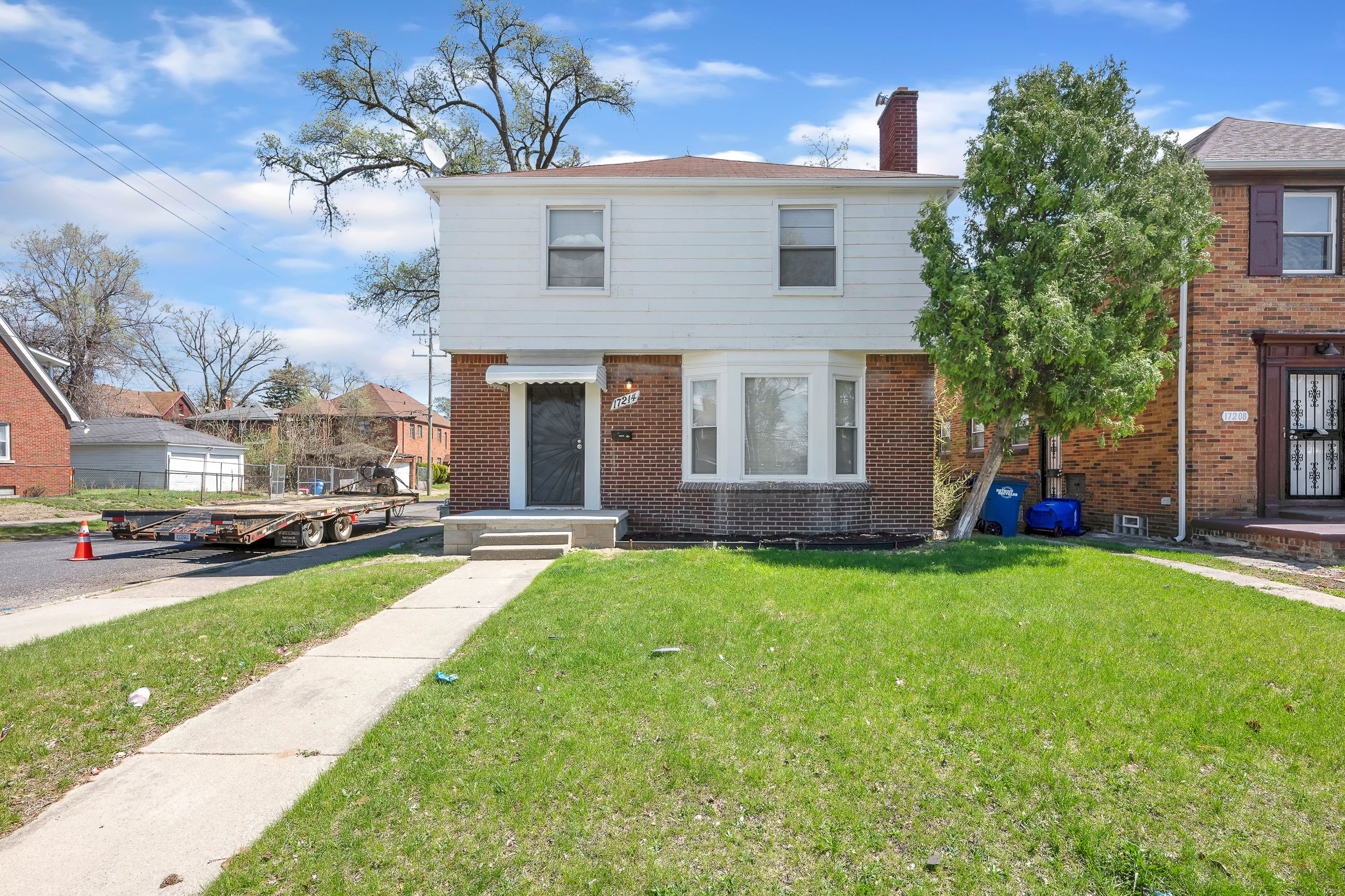 17214 KENTUCKY Street