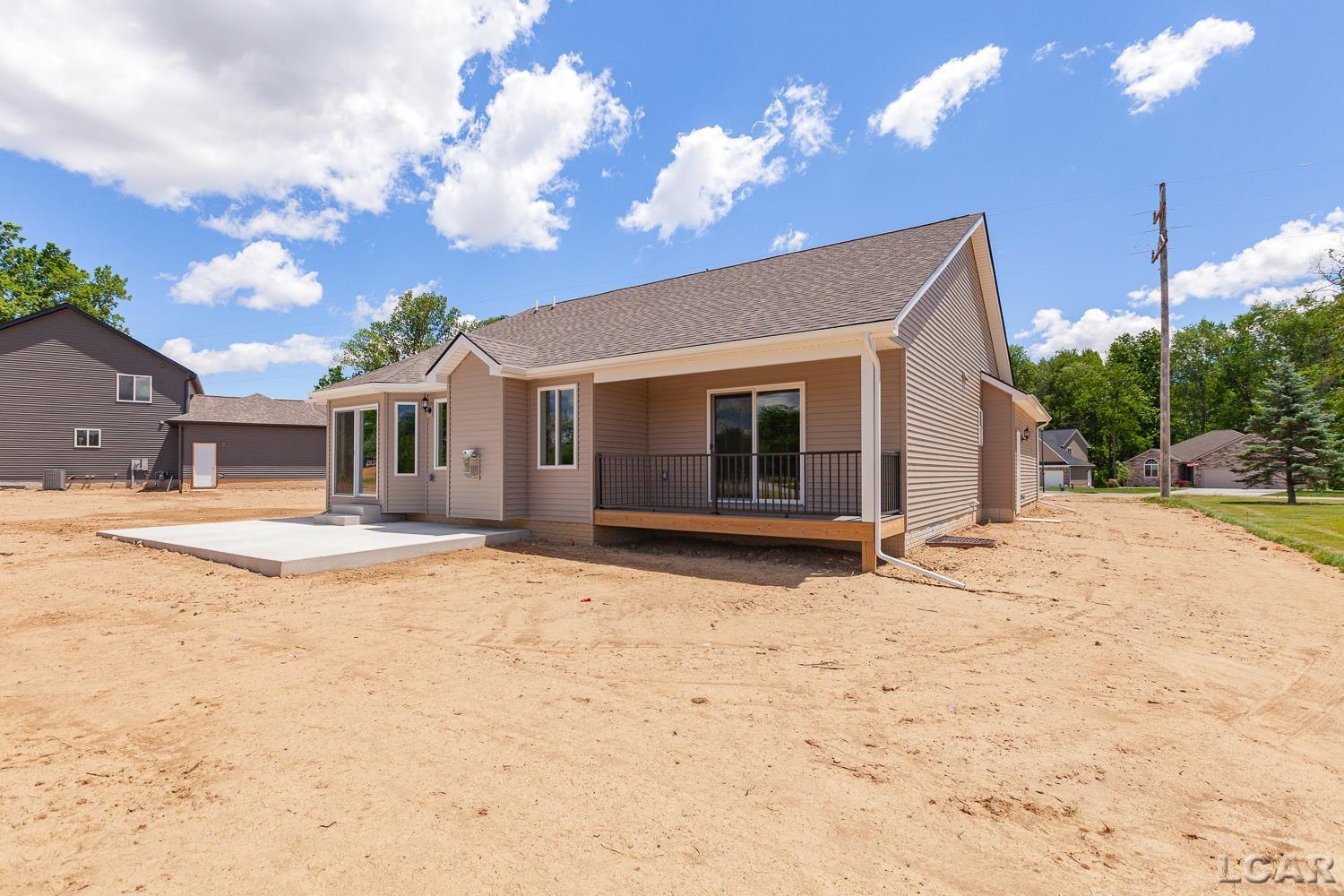 2220 Congressional Lane