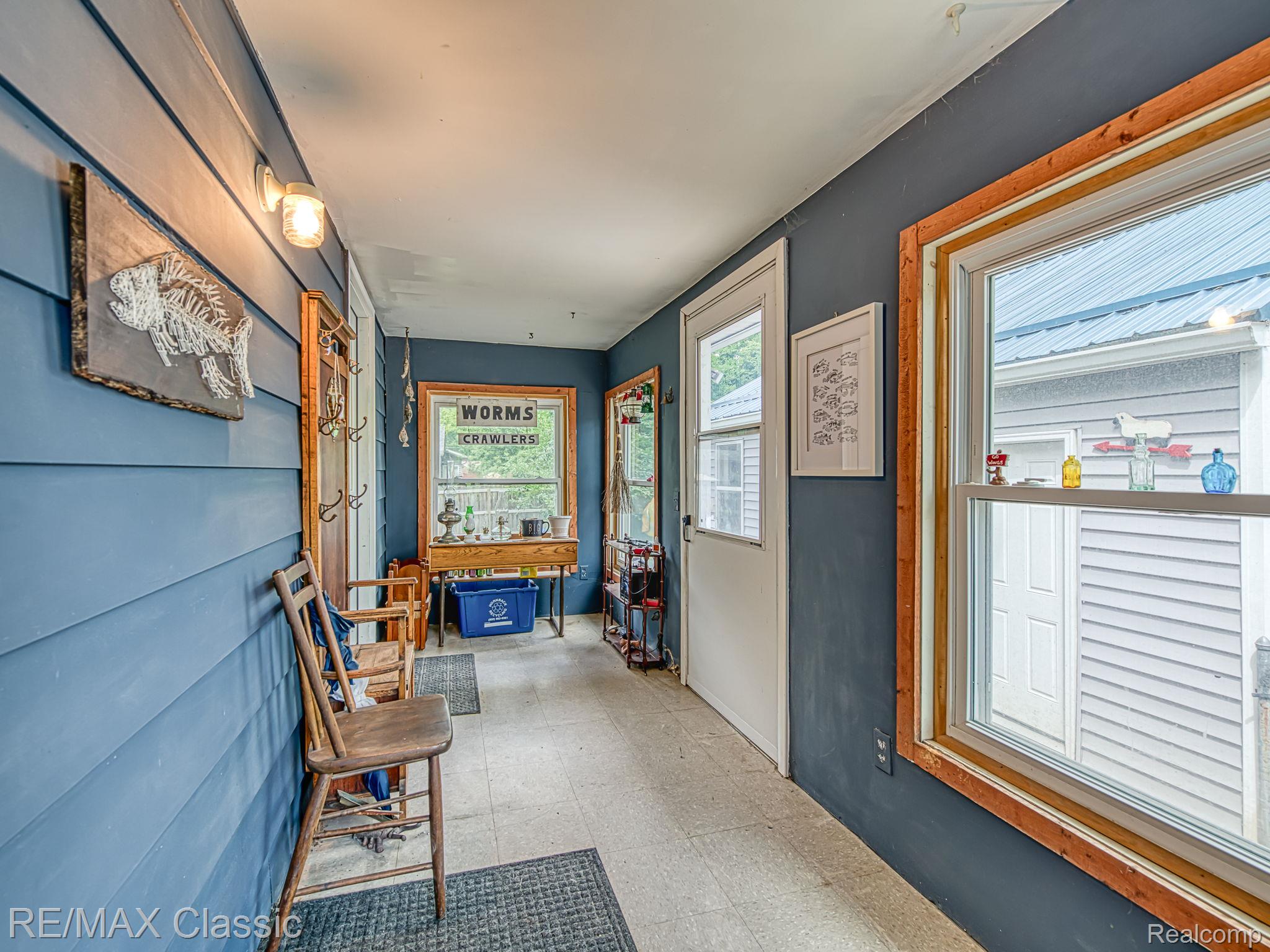 253 Delaware Road