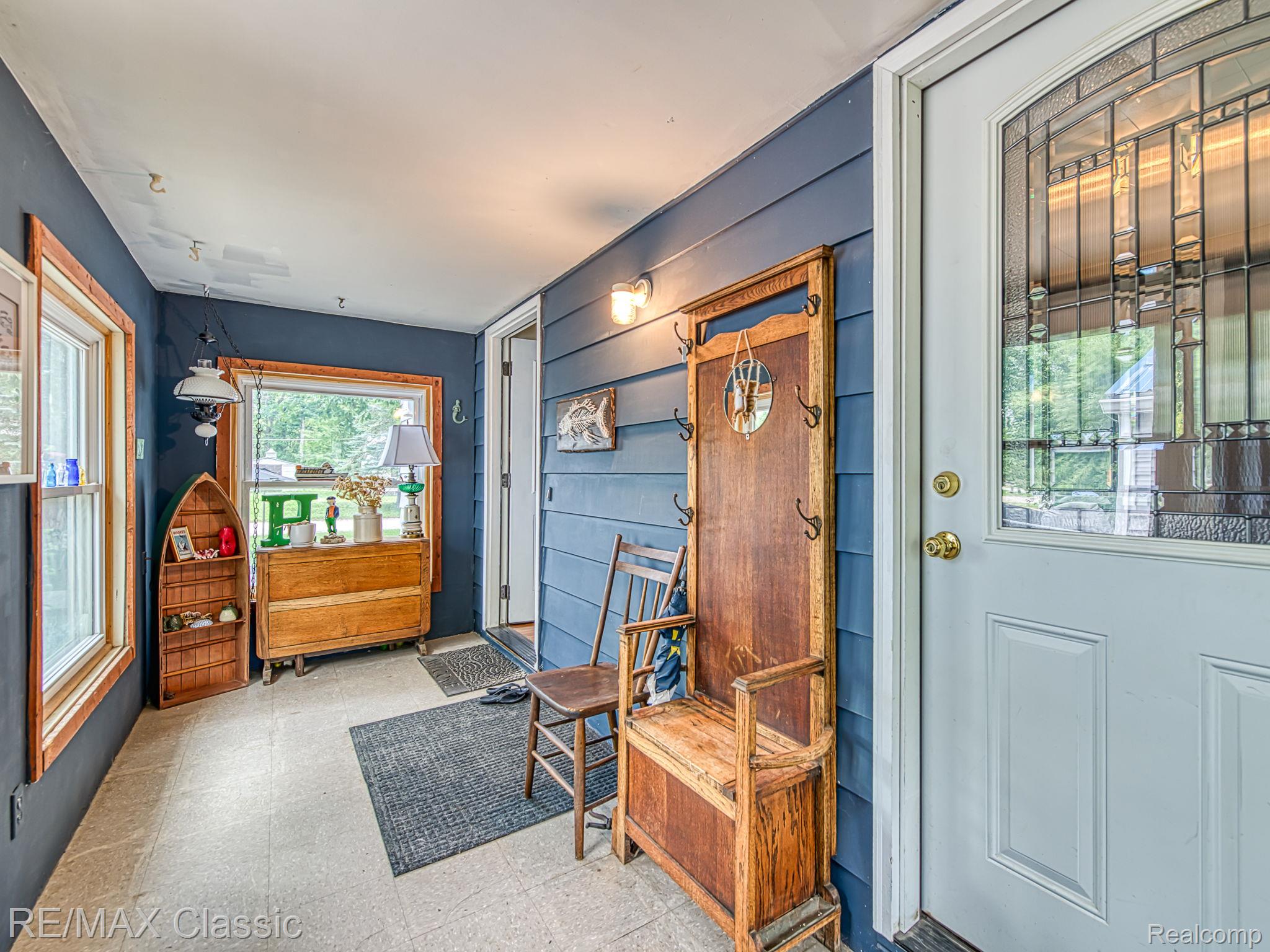 253 Delaware Road