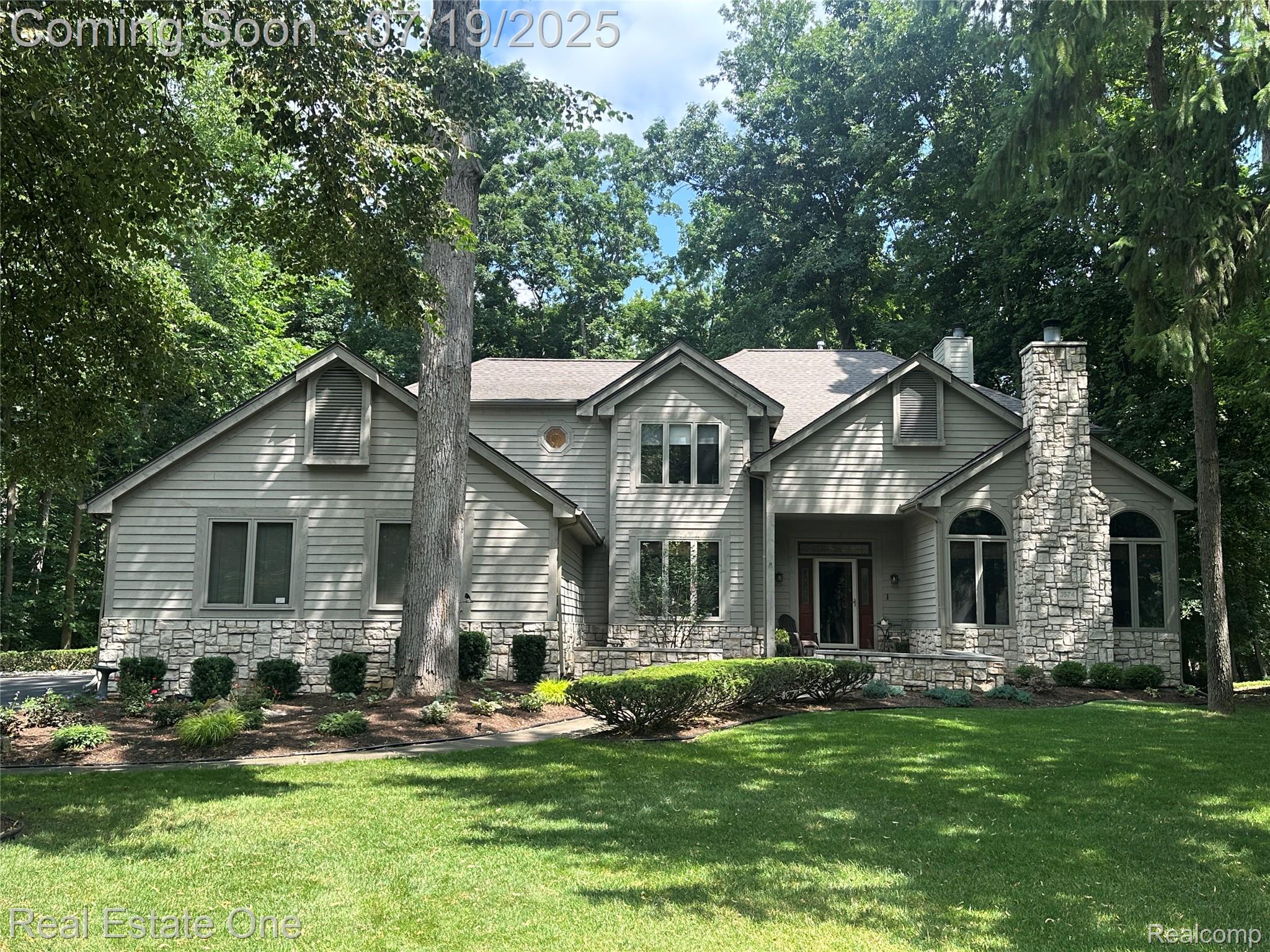 3574 Oakleaf Drive