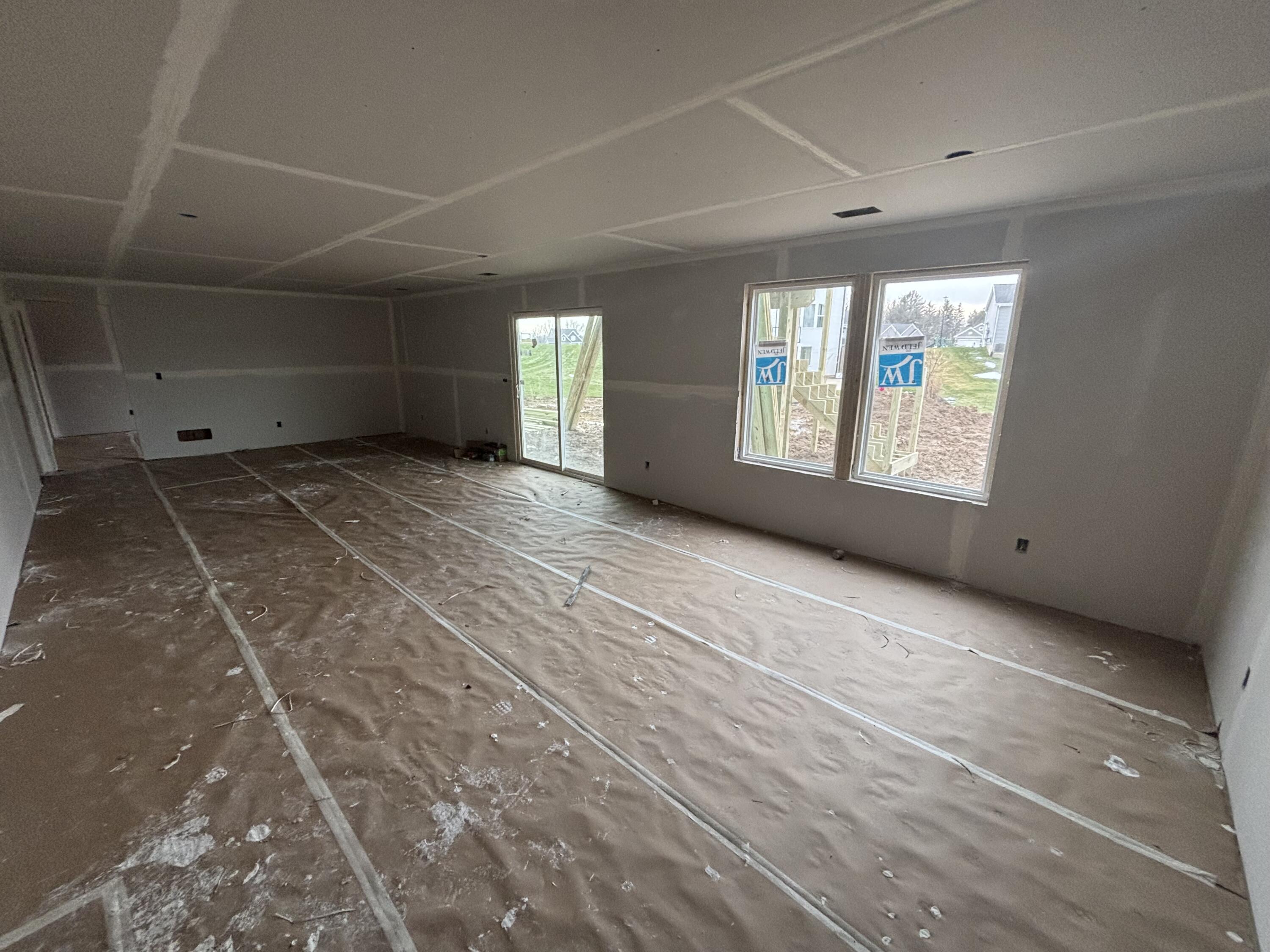 7341 Graymoor Street SE