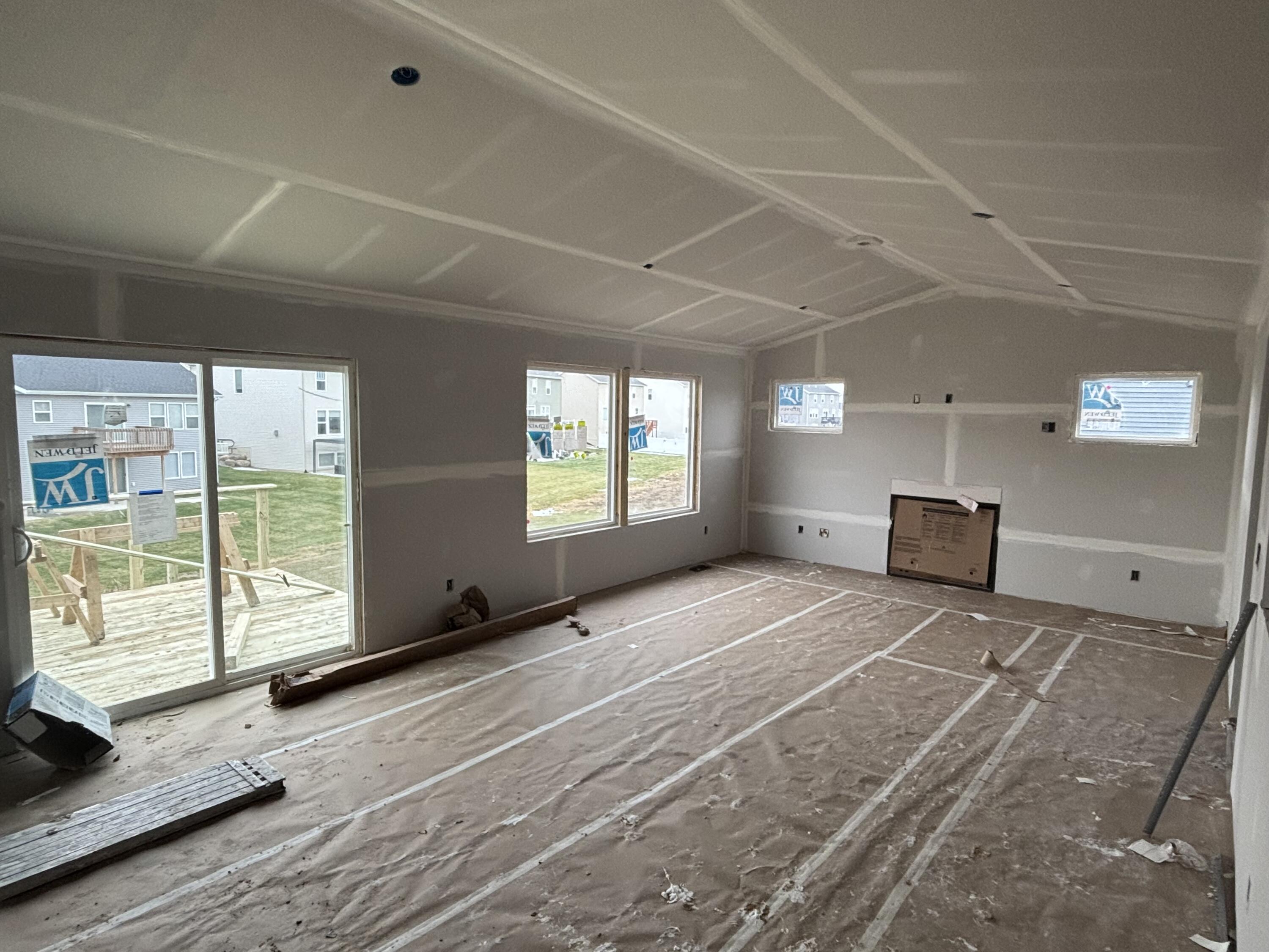 7341 Graymoor Street SE