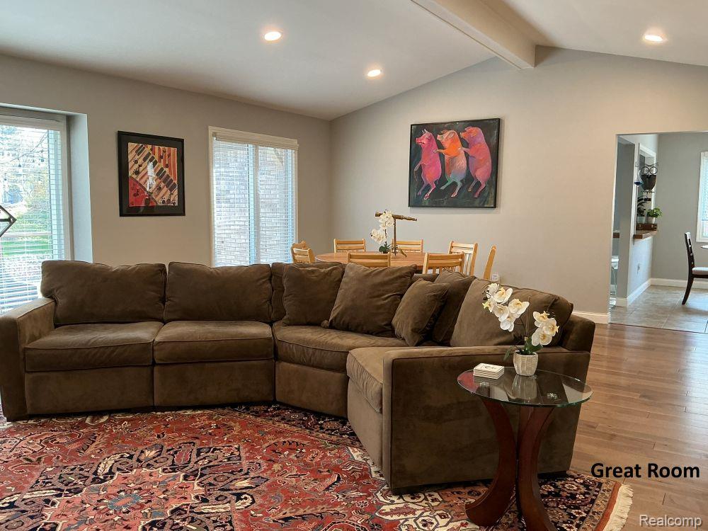 460 Streamview Court
