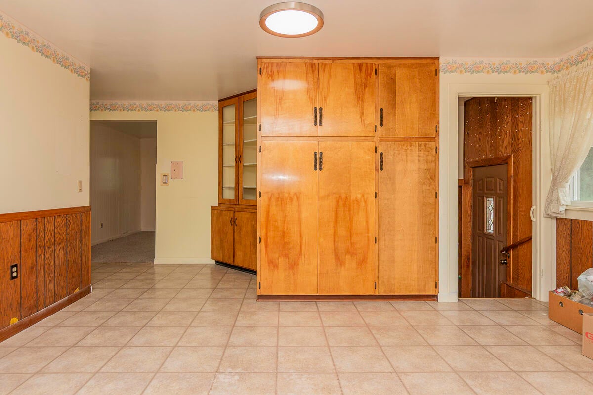 6125 W X Y Avenue