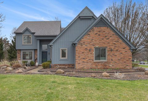 11154 Clovis Pointe Drive Green Oak Township Livingston MI 48178