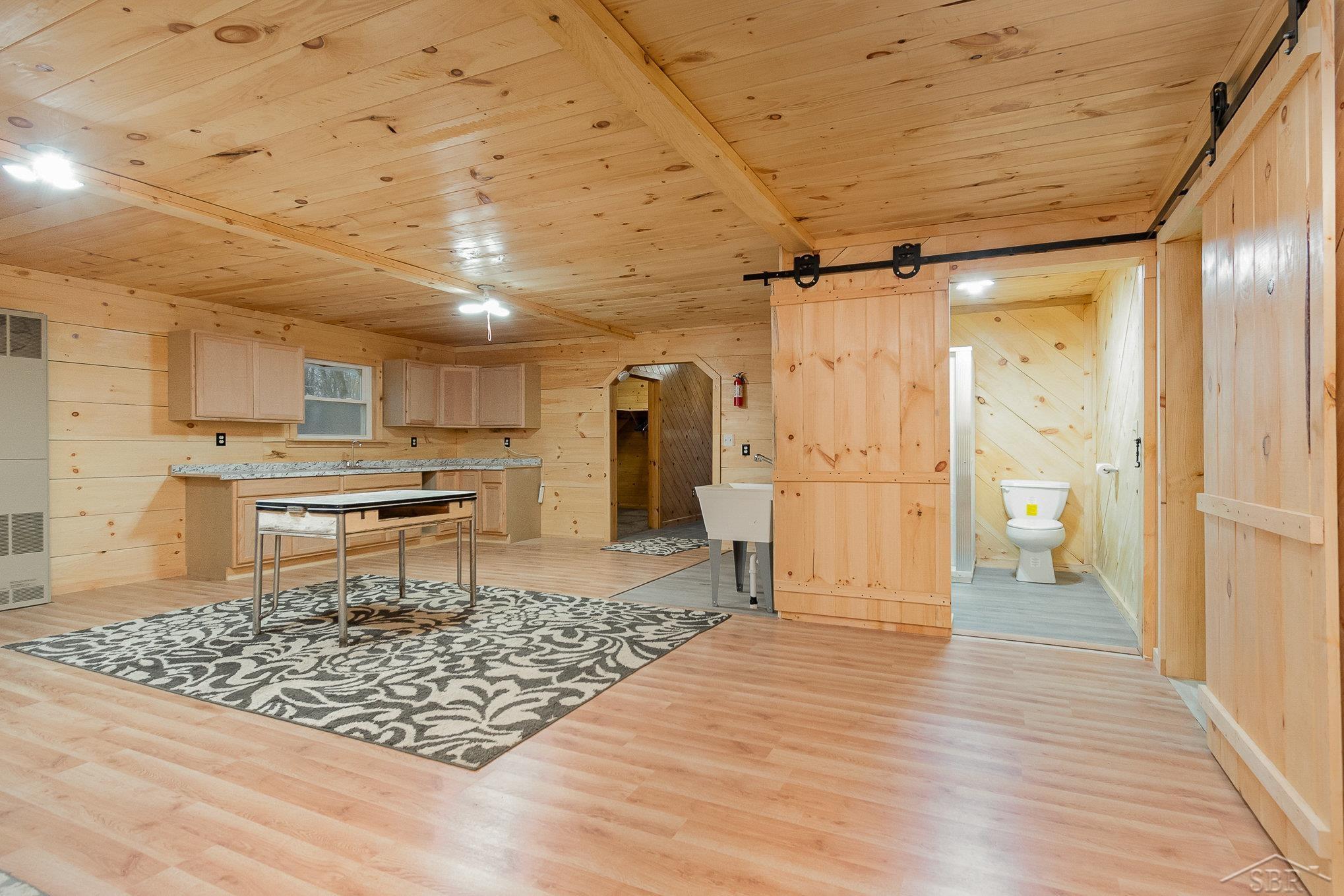 3528 Henderson Lake Road