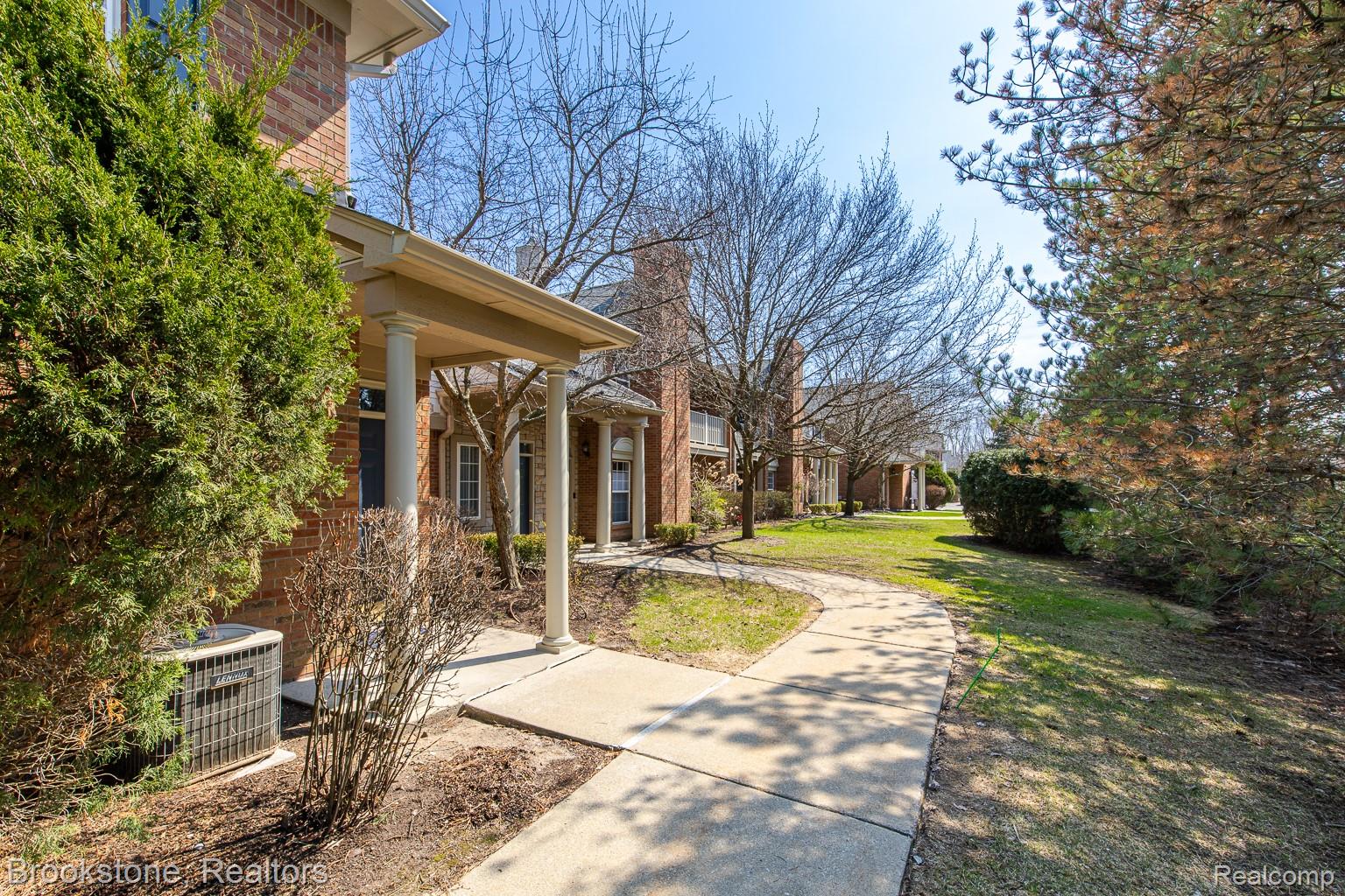 5292 Brookemonte Circle