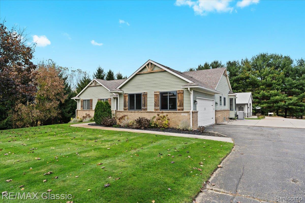 13947 Hearthstone Lane