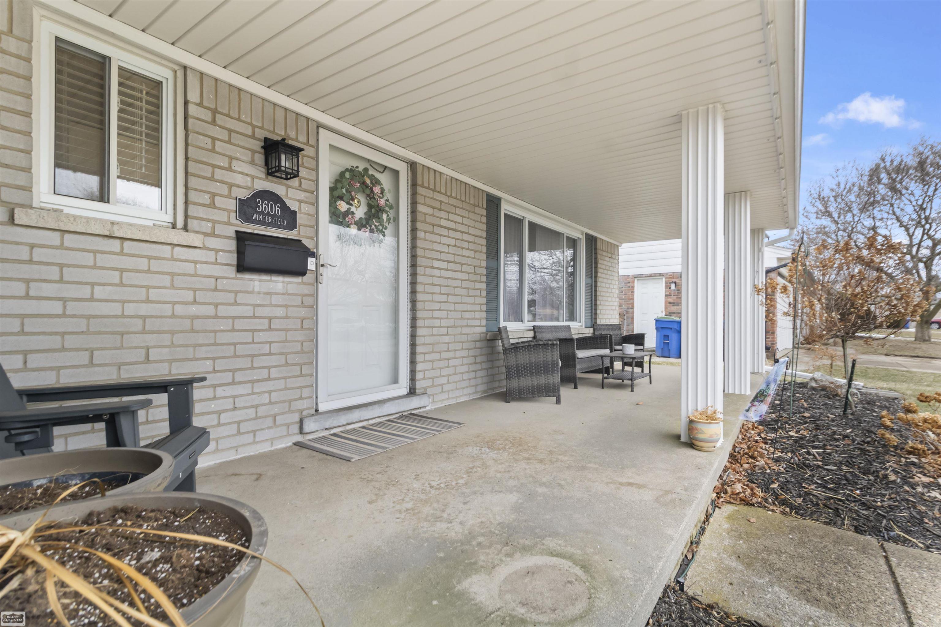 3606 Winterfield Dr Drive