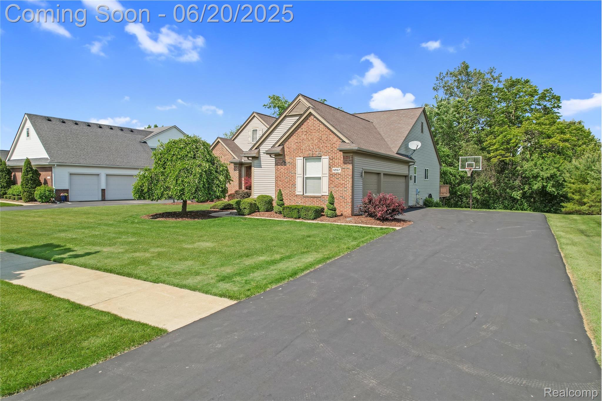 1267 Chemung Forest Drive