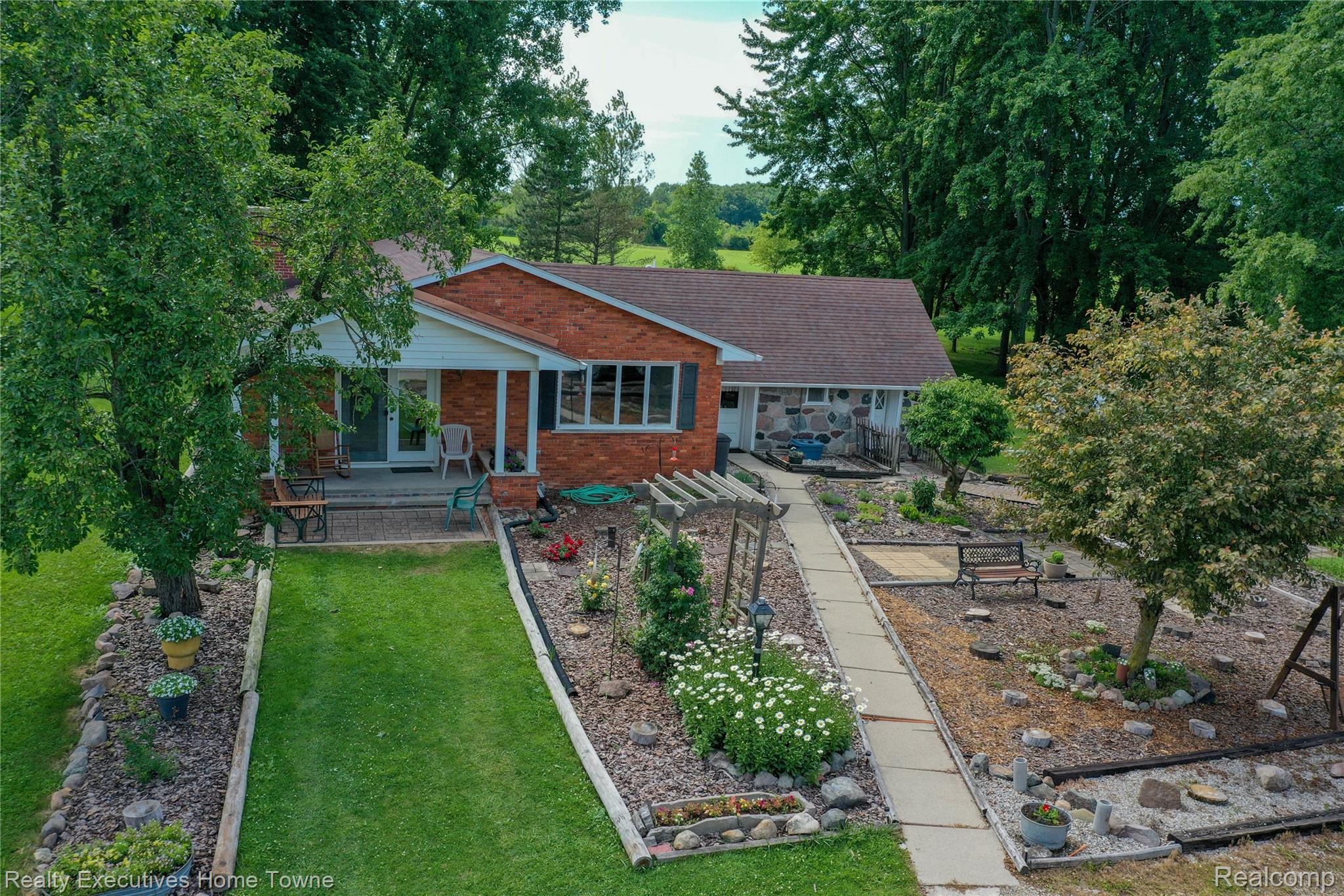 8728 Rynn Road
