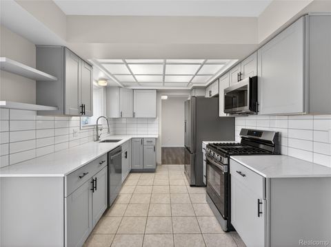 Tiny photo for 4667 Bloomfield Drive, Sterling Heights City, MI 48310 (MLS # 20261021367)