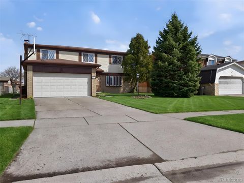Tiny photo for 4667 Bloomfield Drive, Sterling Heights City, MI 48310 (MLS # 20261021367)