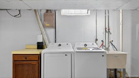 Tiny photo for 4667 Bloomfield Drive, Sterling Heights City, MI 48310 (MLS # 20261021367)