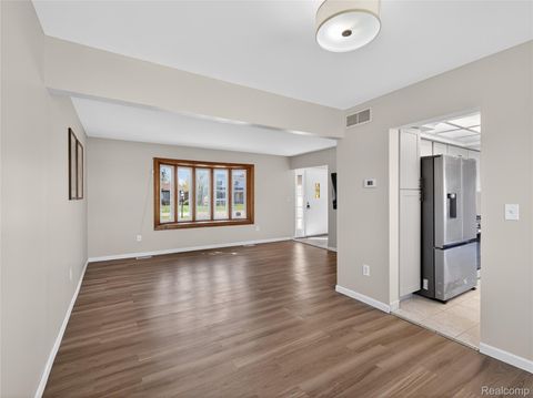 Tiny photo for 4667 Bloomfield Drive, Sterling Heights City, MI 48310 (MLS # 20261021367)